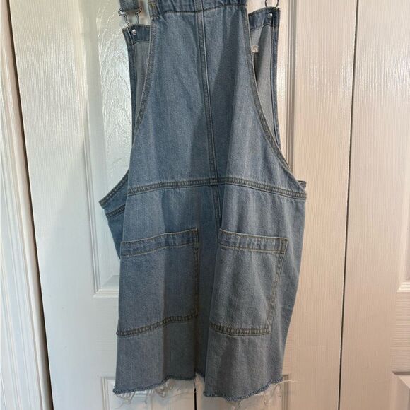 Universal Thread Blue Denim Overalls - Picture 3 of 6